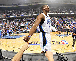 Dwight-Howard_0525_pop.jpg