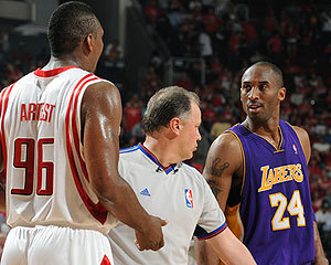 Kobe-Bryant_0516_pop.jpg