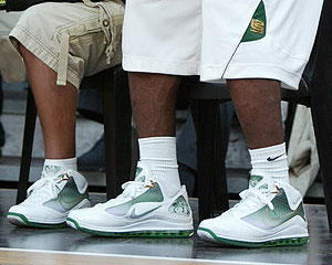 Lebron-James_0903_2.jpg